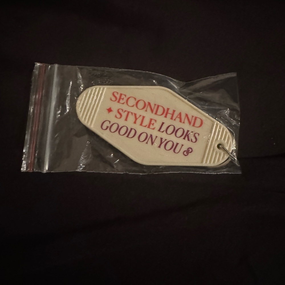 Poshmark Secondhand Style Keychain